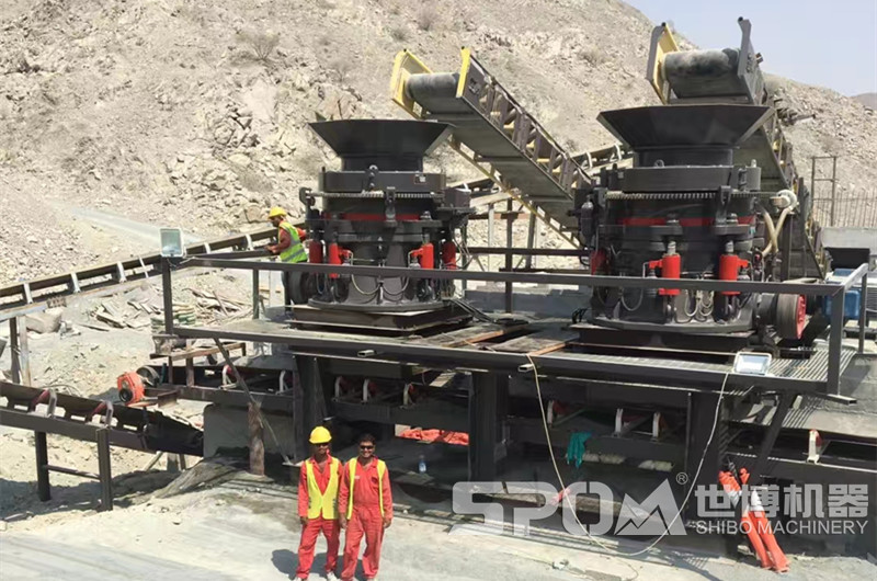 圖5，兩臺二破圓錐破碎機