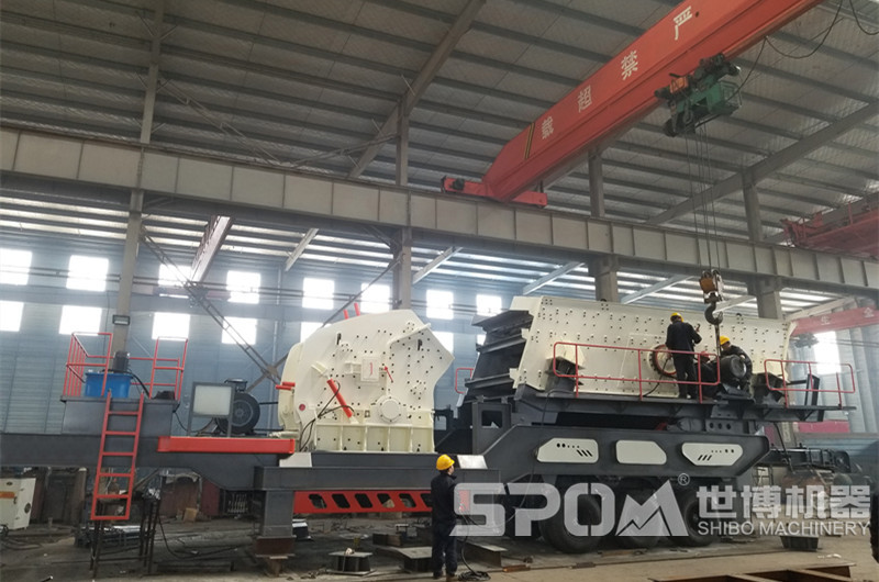 反擊破輪胎車(chē)帶破碎機(jī)