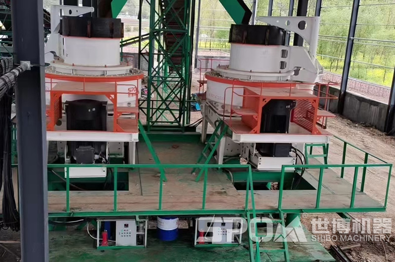 鵝卵石破碎制砂生產(chǎn)線(xiàn)現(xiàn)場(chǎng)